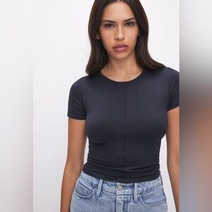 NWT GOOD AMERICAN Women’s So Soft Sculpted Tee in Black001 Sz 00/0
